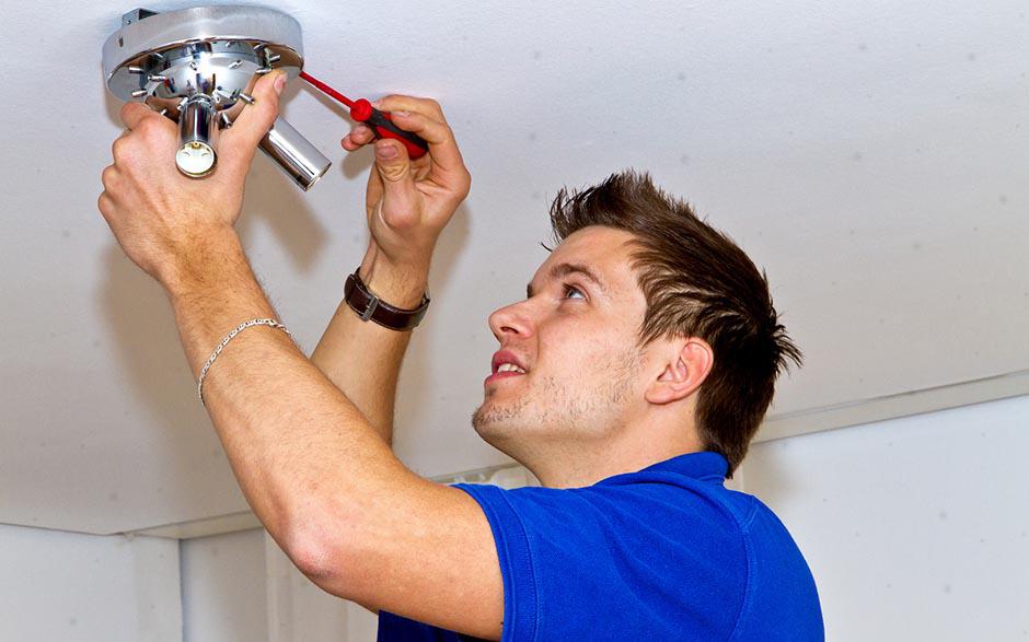 installateur électricien Paris 3